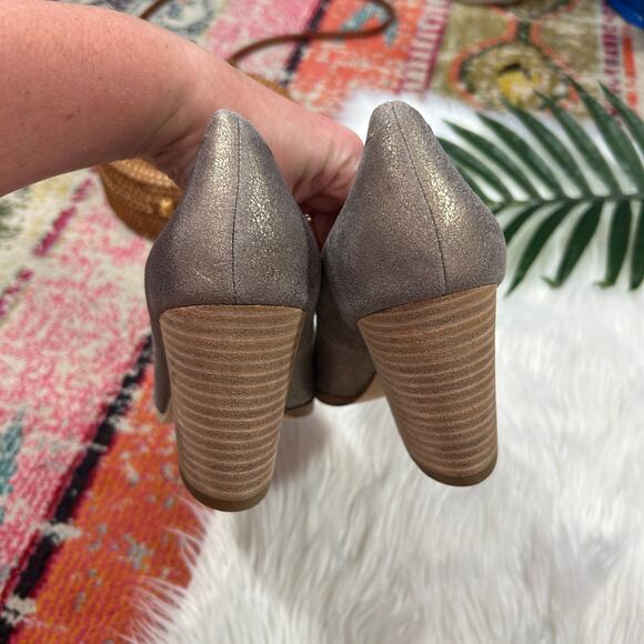 $210 Eileen Fisher Brown Block Heeled Hawk Metallic Suede Pump Heel 10 - Picture 7 of 11